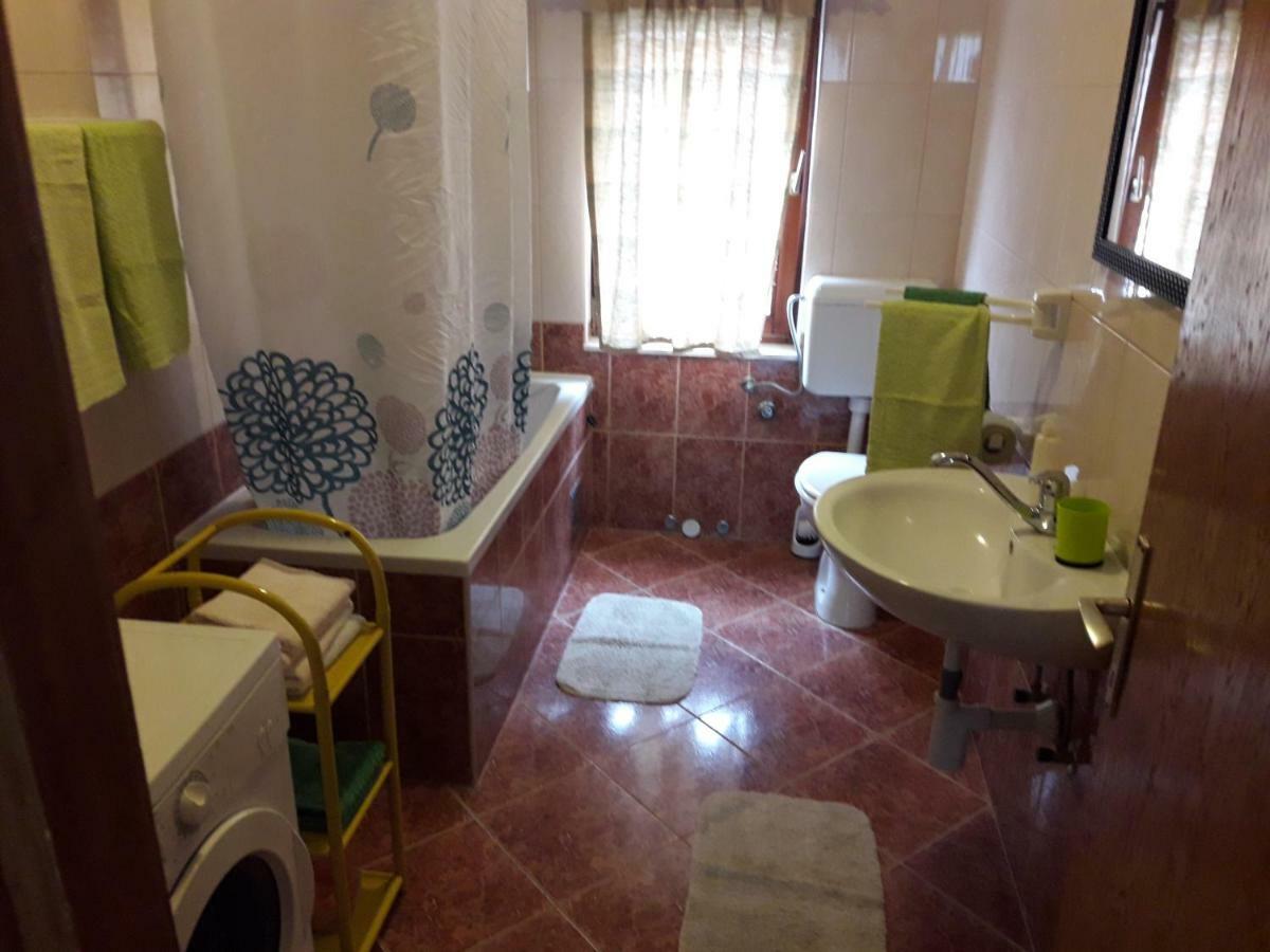 Paula&Jo Apartman Kaštela Kültér fotó